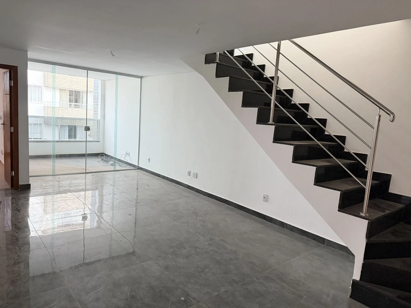 Cobertura Exclusiva com Vista Permanente à Venda – Bairro Filadélfia | Betim/MG