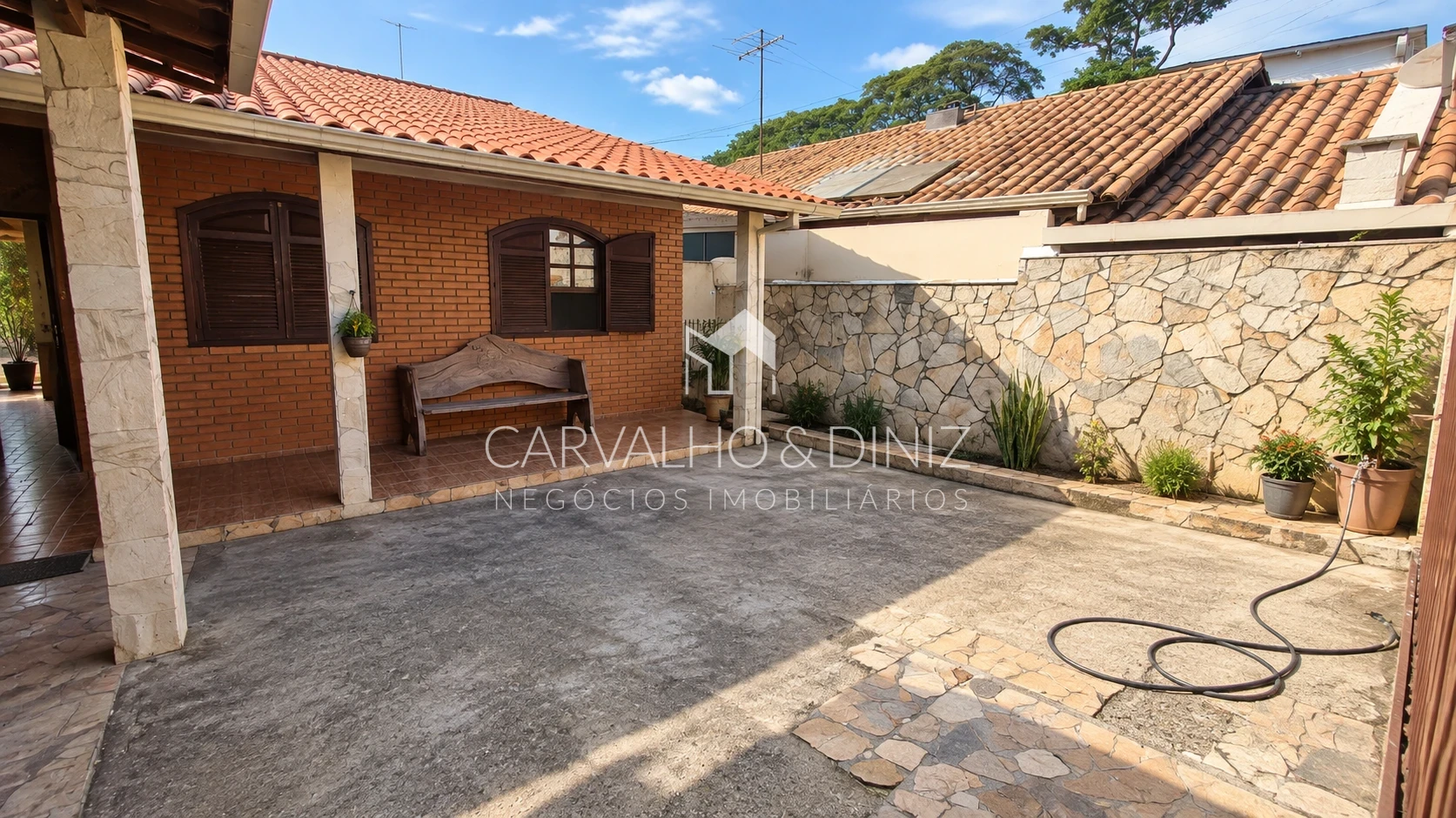 🏡 Casa à Venda no Betim Industrial – Ampla, Completa e com Lazer!