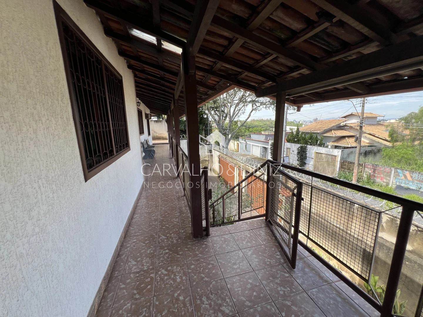 Casa 340m2 4 Quartos Ingá