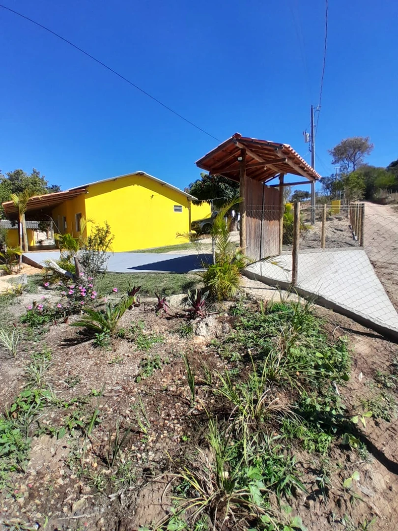 CHÁCARA EM ESMERALDAS | 1.300 m² | CASA PRONTA | 5 KM DO CENTRO