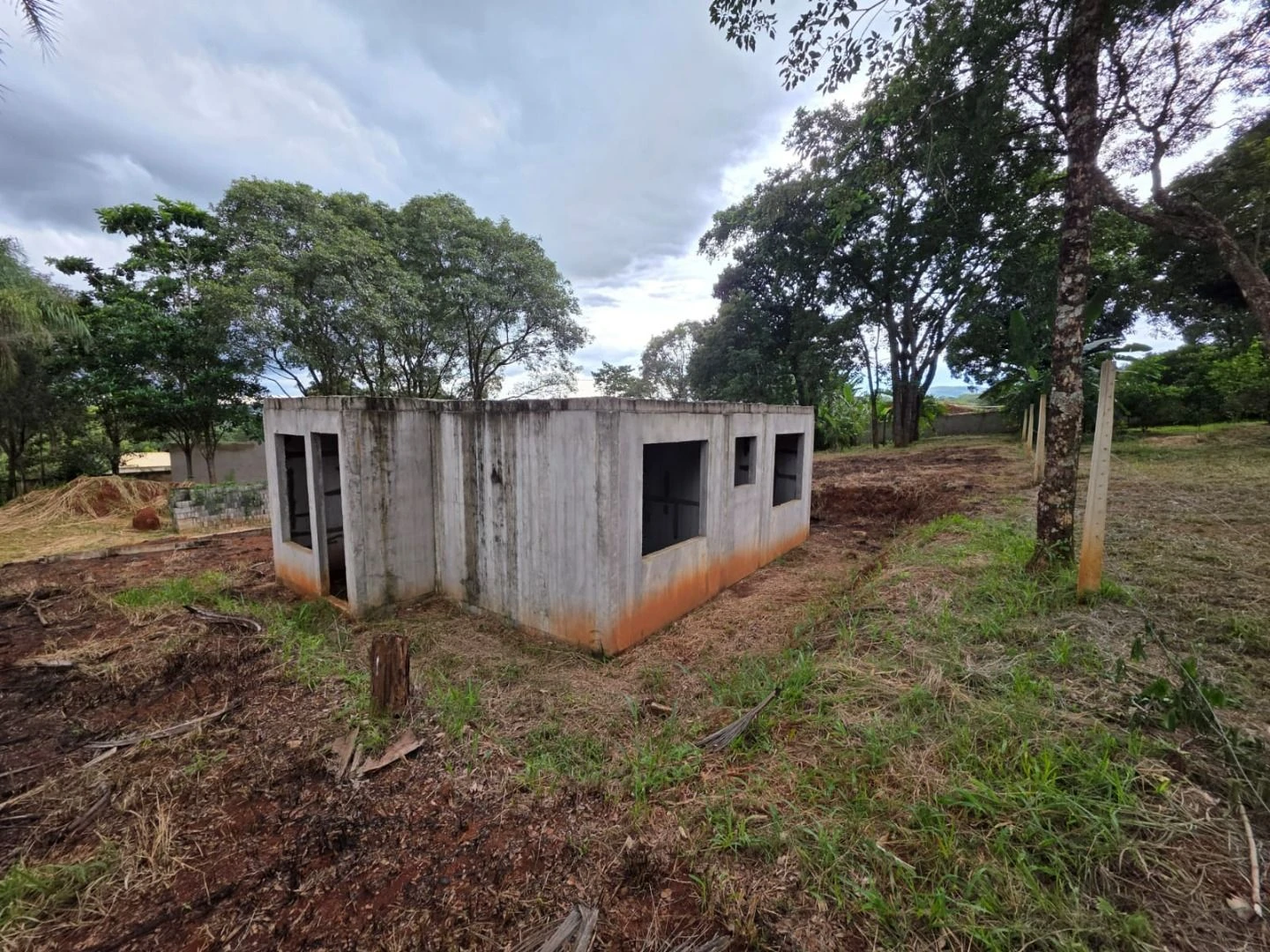 Chácara com 2 dormitórios à venda, 630 m² por R$ 150.000,00 - Cidade Jardim - Esmeraldas/MG